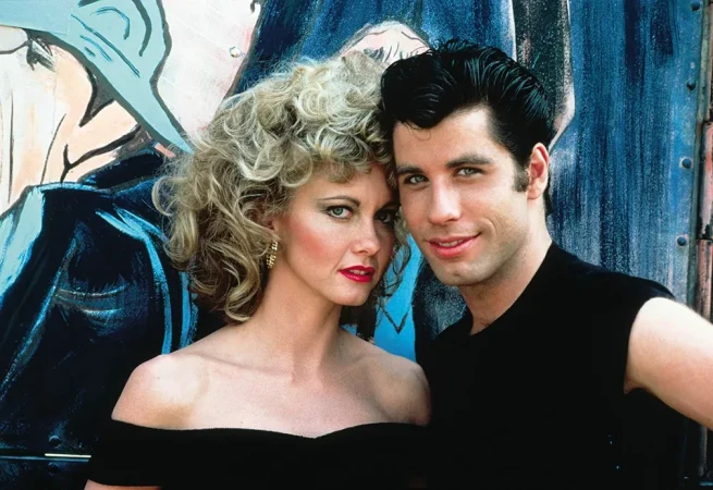 John Travolta presta tributo a Olivia Newton-John após morte da atriz