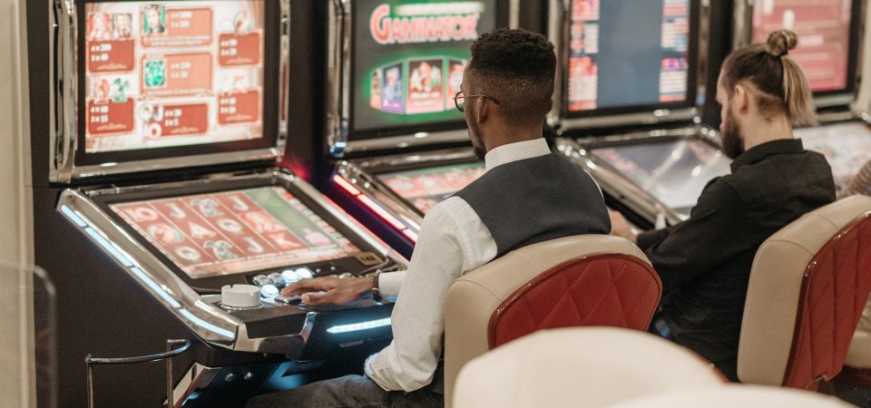 Jogos de Azar em Portugal: Casinos Online e Softwares de Casino
