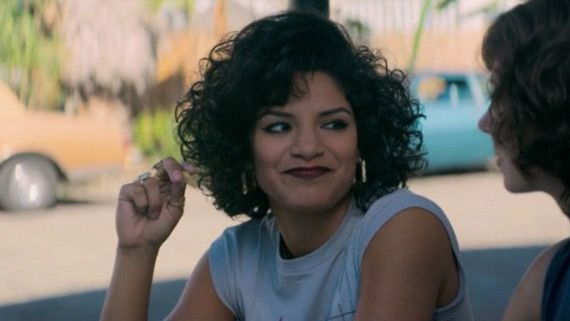 Shakira Barrera, de GLOW, estará na série Coração de Ferro