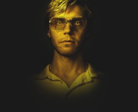 Dahmer e Bem-Vindos à Vizinhança são renovadas pela Netflix