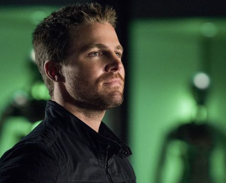 Stephen Amell estará na temporada final de The Flash