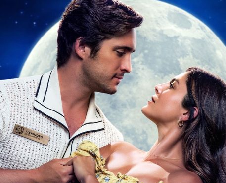 At Midnight | Comédia romântica com Diego Boneta e Monica Barbaro ganha trailer
