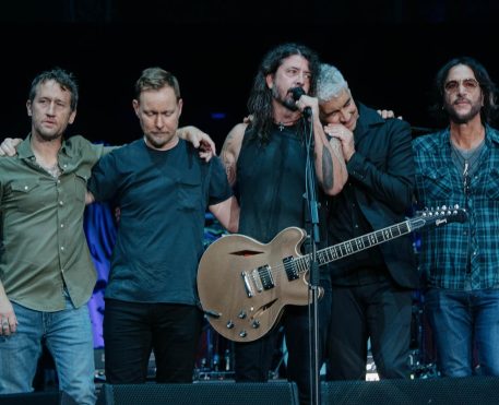 Foo Fighters anuncia que retomará suas atividades em 2023