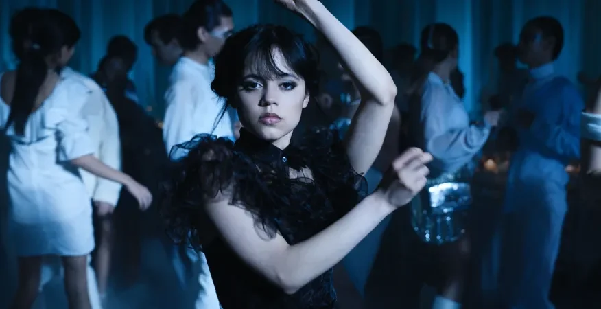 Netflix renova Wandinha para a segunda temporada