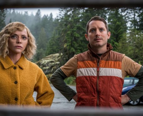 Yellowjackets | 2ª temporada ganha teaser apresentando Elijah Wood