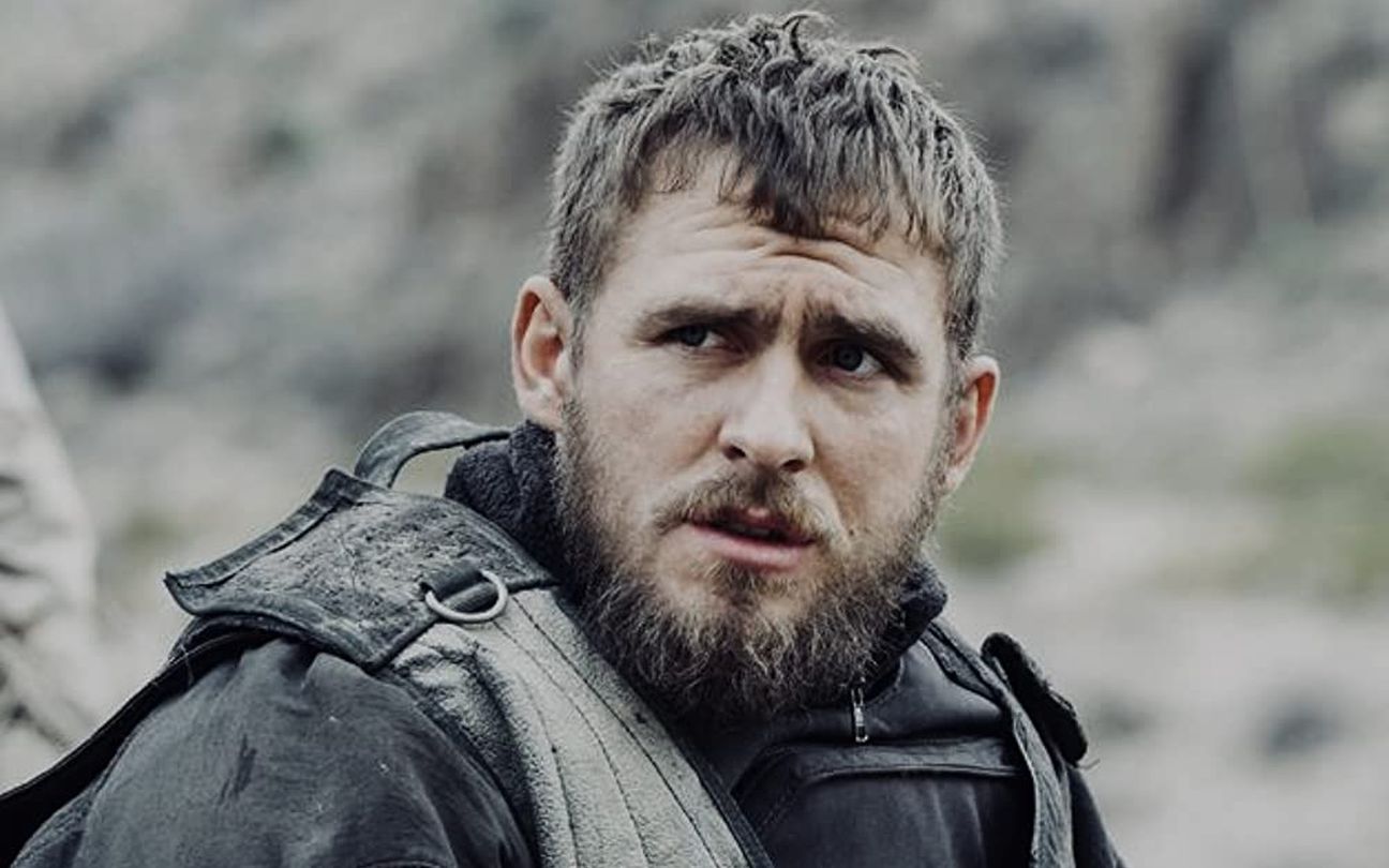 Jack Kesy será o novo Hellboy no reboot da franquia