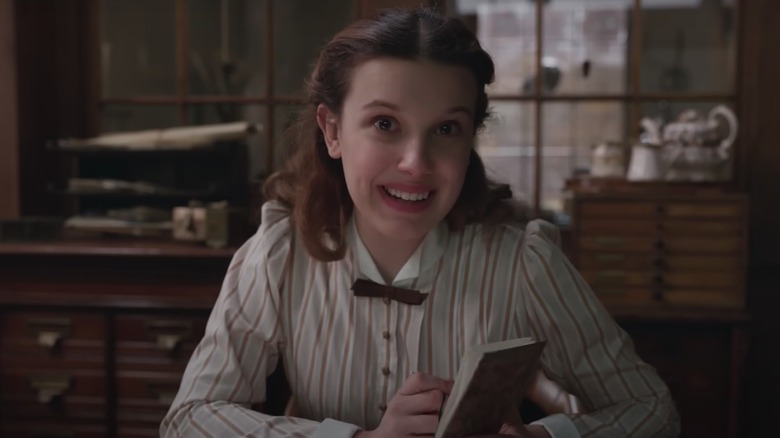 Millie Bobby Brown anuncia lançamento do seu livro de estreia