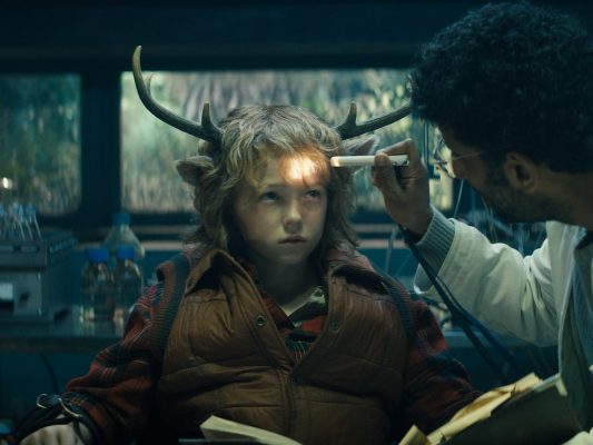 2ª temporada de Sweet Tooth ganha primeiras imagens e data de estreia