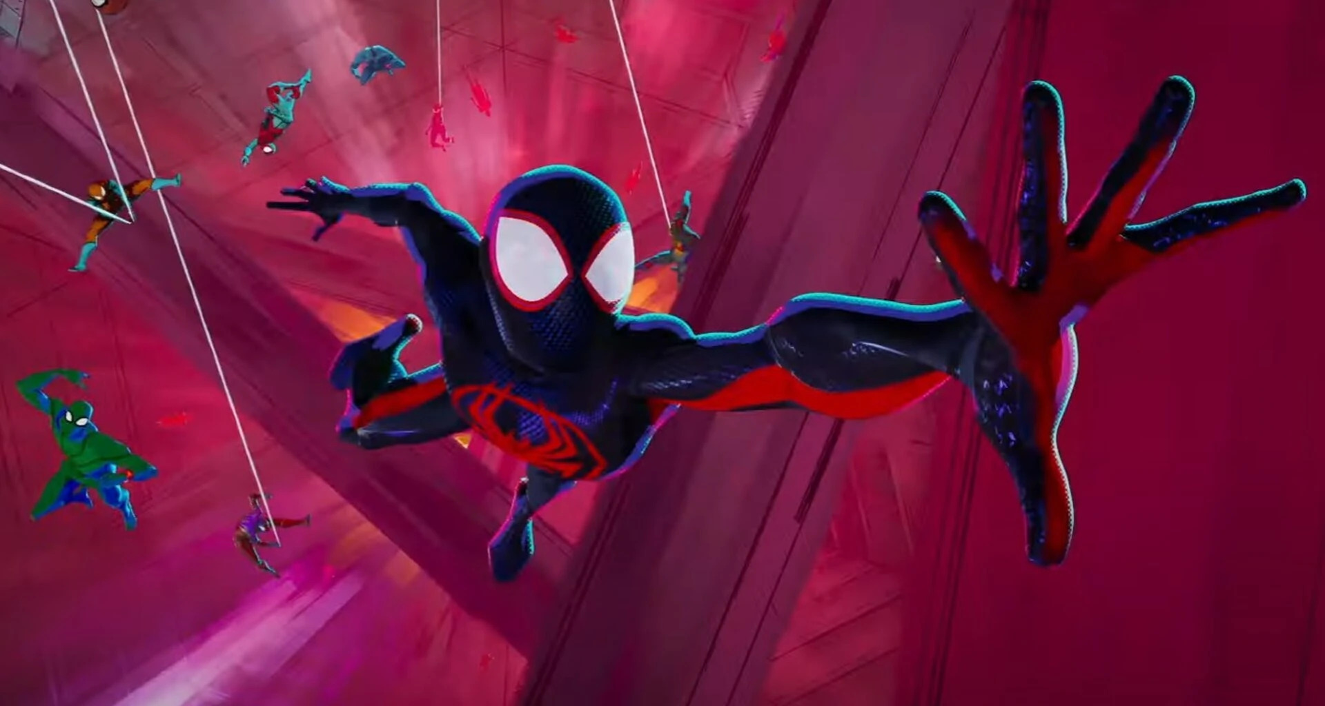 Homem-Aranha: Através do Aranhaverso ganha trailer com várias referências
