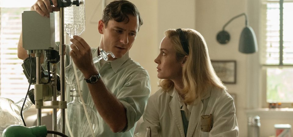 Lessons in Chemistry, série da Apple TV+ com Brie Larson, ganha teaser