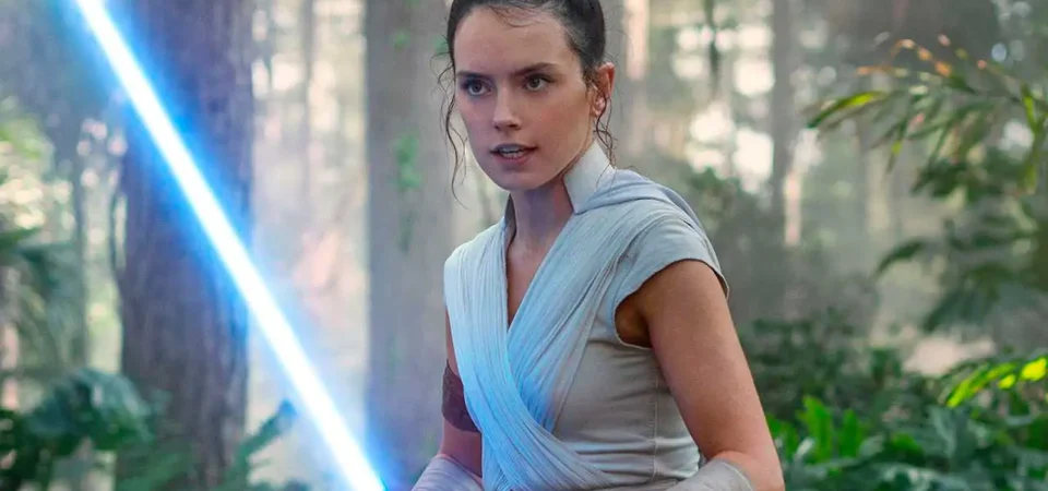 Daisy Ridley vai reprisar papel de Rey em novo filme de Star Wars