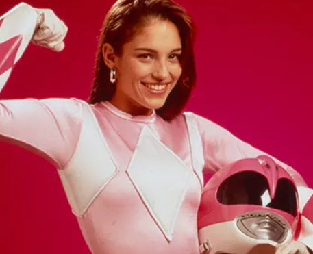 Amy Jo Johnson vai escrever nova HQ dos Power Rangers