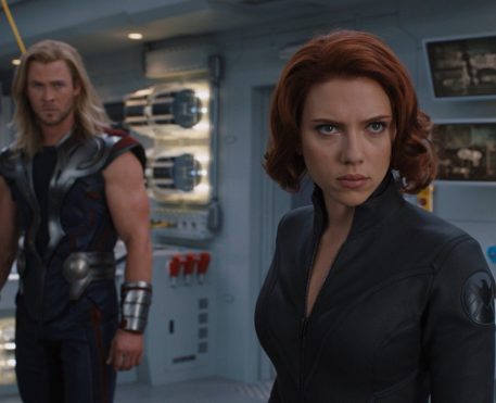Nova animação de Transformers terá Chris Hemsworth e Scarlett Johansson