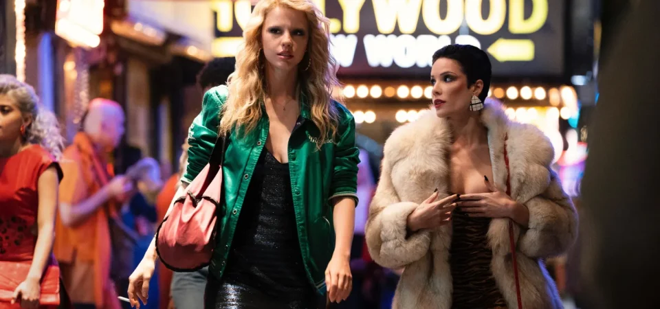 Divulgada primeira imagem de Mia Goth e Halsey em MaXXXine