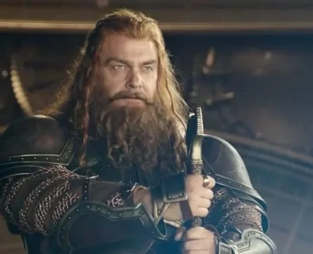 Ray Stevenson, ator de Thor e RRR, morre aos 58 anos