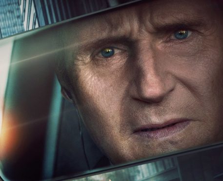 A Chamada I Filme de ação com Liam Neeson ganha trailer e cartaz