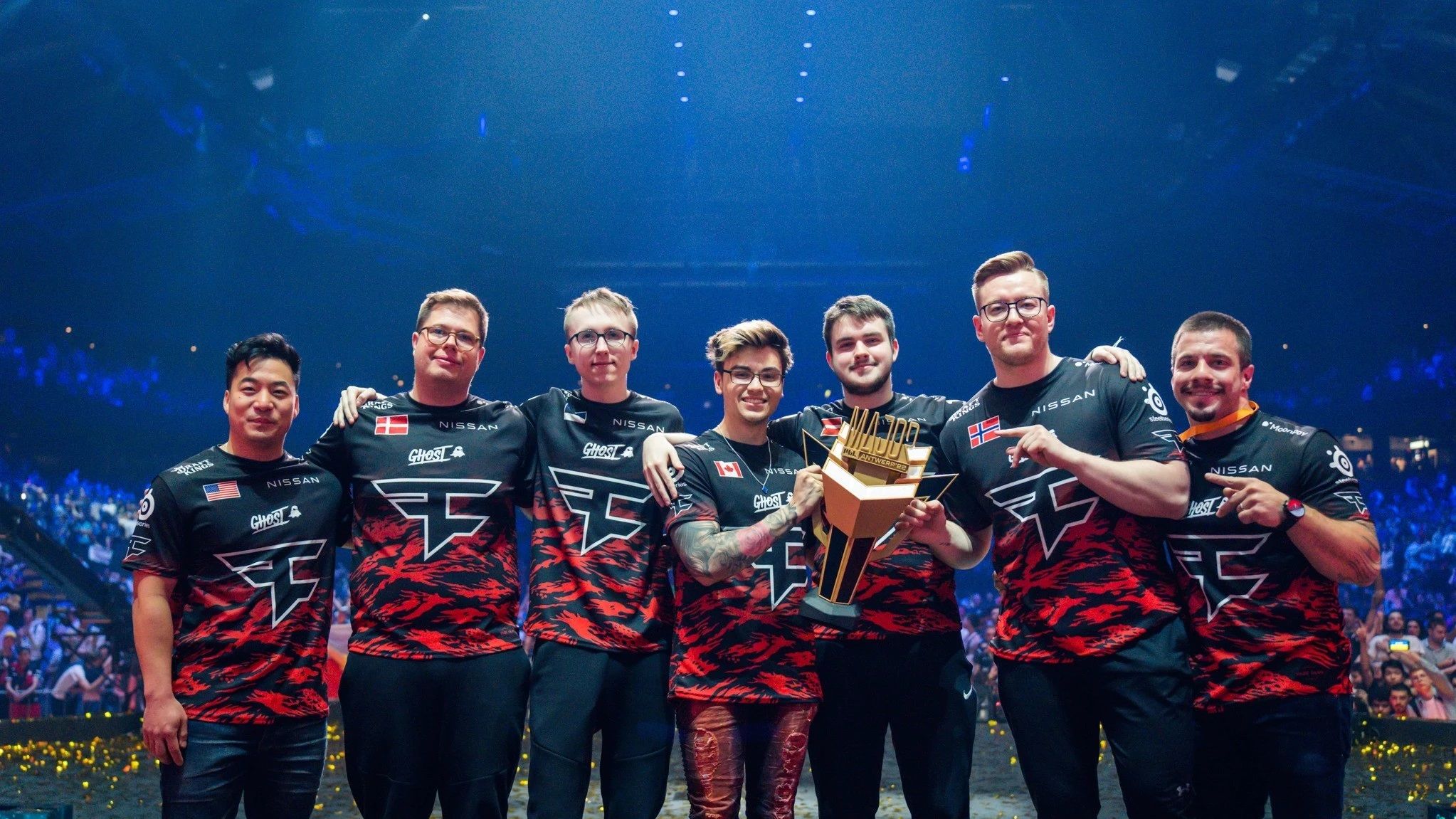 FaZe Clan é Adquirida pelo Bilionário Jerry Jones em Meio a Crise Financeira
