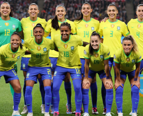 O Surgimento do Futebol Feminino no Brasil: Histórias Inspiradoras