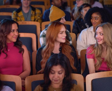 Isso é tão barro! Elenco de Meninas Malvadas se reúne em comercial
