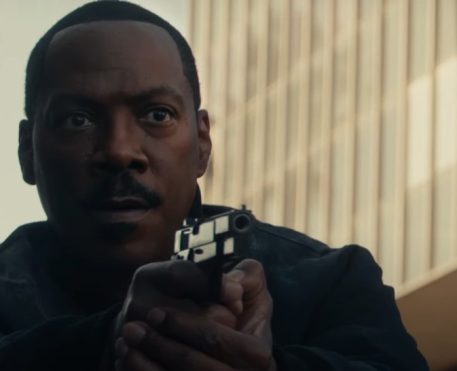Axel Foley de volta à ação no trailer de Um Tira da Pesada 4