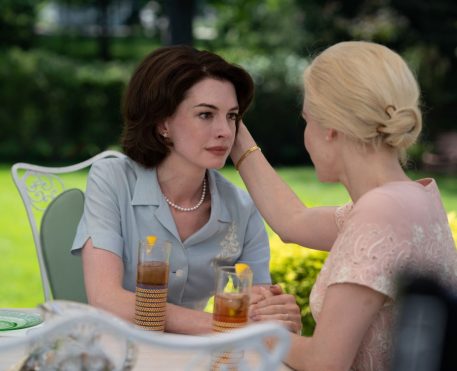 Instinto Materno, drama com Anne Hathaway e Jessica Chastain, ganha trailer