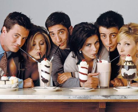 Friends | FANLAB celebra os 30 anos com coleção exclusiva