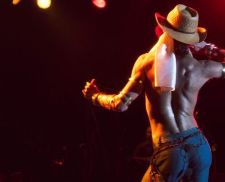 Homem com H | Filme sobre Ney Matogrosso ganha primeira imagem