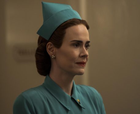 Ratched | Série da Netflix com Sarah Paulson é cancelada