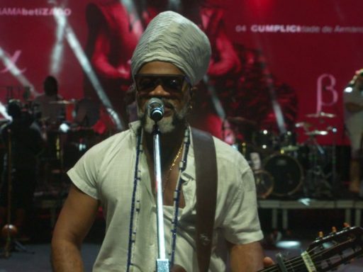 HBO vai produzir documentário sobre o cantor Carlinhos Brown