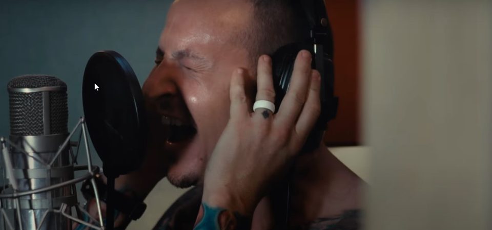 Linkin Park lança clipe de "Friendly Fire" e anuncia coletânea