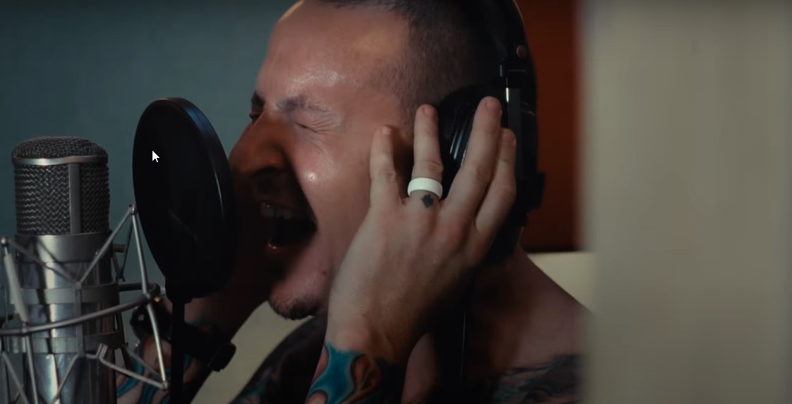 Linkin Park lança clipe de “Friendly Fire” e anuncia coletânea