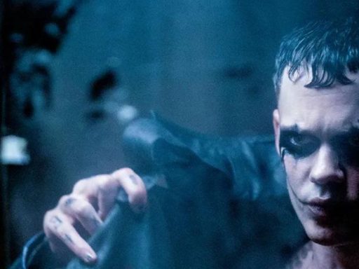 O Corvo | Remake estrelado por Bill Skarsgård ganha imagens