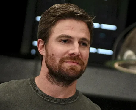 Suits: L.A | Stephen Amell vai estrelar derivado da NBC
