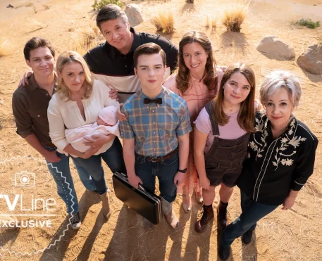 Young Sheldon | Abertura é regravada com Mandy se juntando à família
