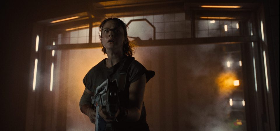Alien: Romulus | Novo filme da franquia ganha cartaz e trailer