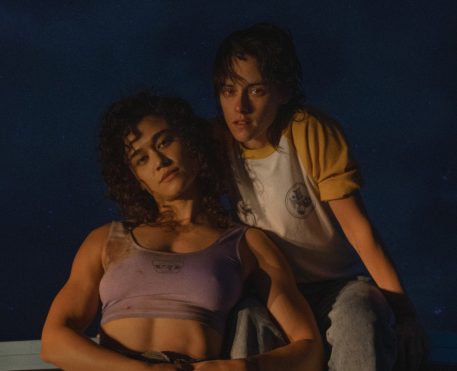 Love Lies Bleeding – O Amor Sangra, com Kristen Stewart, ganha novo trailer
