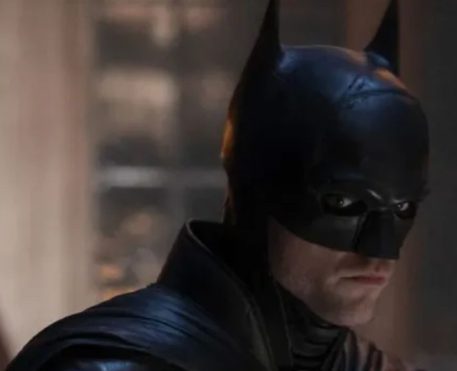 Batman 2, com Robert Pattinson, é adiado para 2026