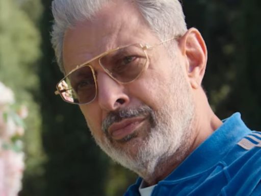 Kaos | Jeff Goldblum é Zeus em nova série da Netflix; confira o teaser