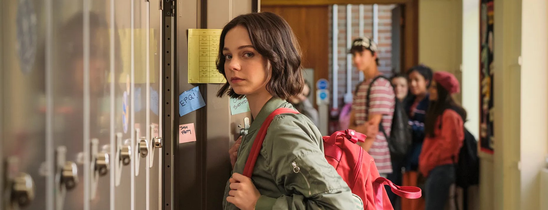 A Good Girl’s Guide To Murder com atriz de Wandinha