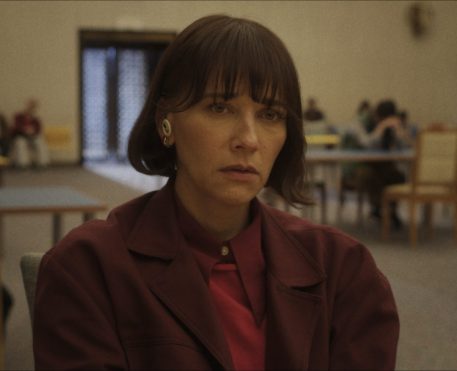 Sunny | Série com Rashida Jones ganha data de estreia