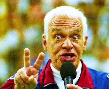 Silvio Luiz, voz marcante do PES, morre aos 89 anos