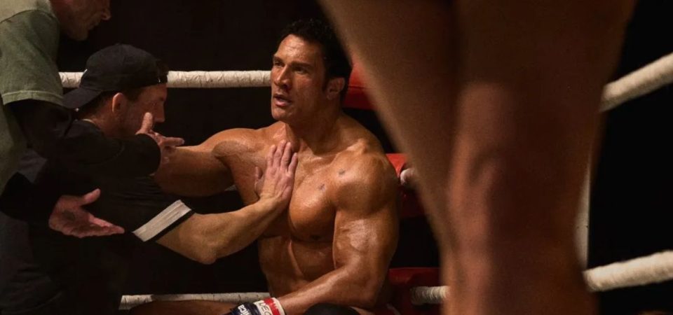 The Rock aparece irreconhecível na primeira imagem do filme The Smashing Machine