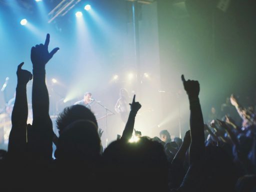 A intrínseca relação entre música e games