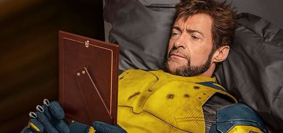 Hugh Jackman recria famoso meme para celebrar bilheteria de Deadpool & Wolverine