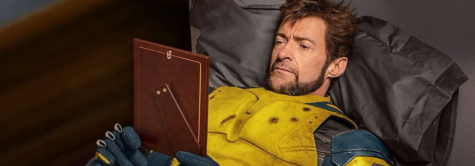 Hugh Jackman recria famoso meme para celebrar bilheteria de Deadpool & Wolverine