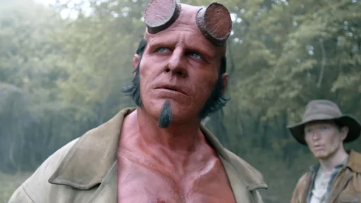 Hellboy e o Homem Torto