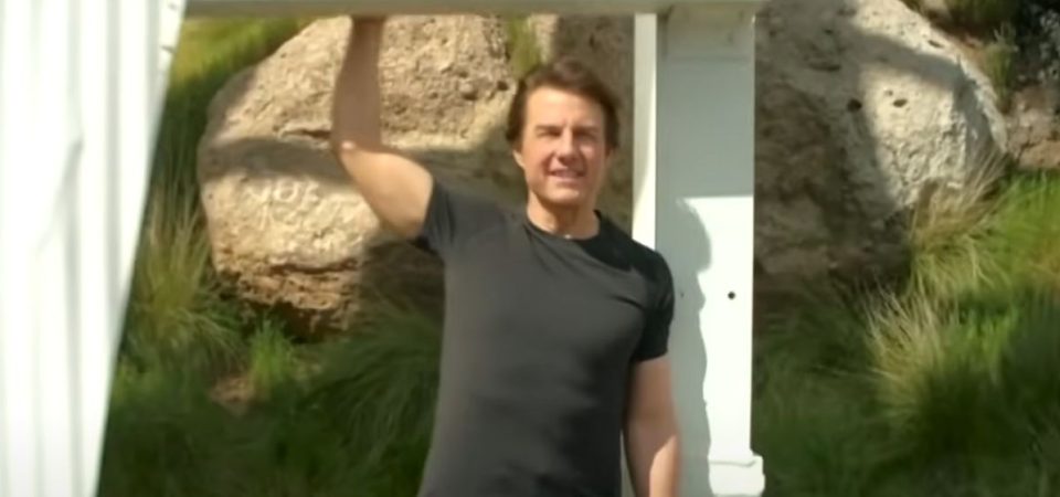 Tom Cruise fez de tudo no encerramento das Olimpíadas de Paris