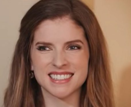 A Garota da Vez | Suspense dirigido por Anna Kendrick ganha trailer