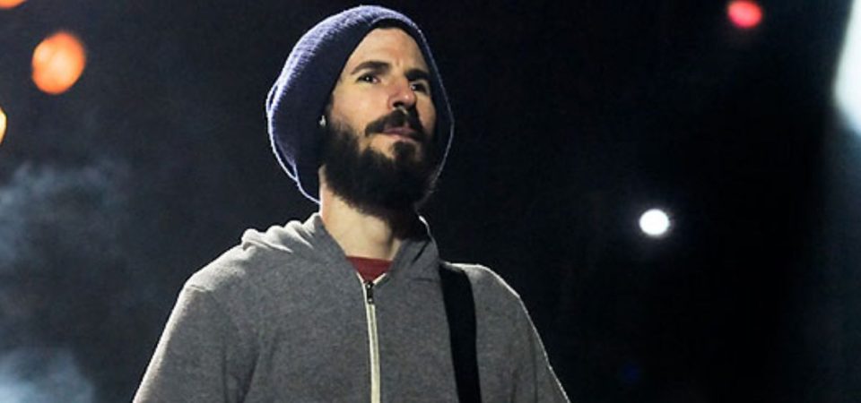Brad Delson comunica que não estará em turnê com o Linkin Park