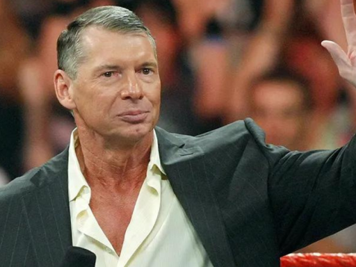 Mr.McMahon | Crítica